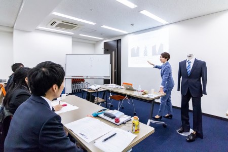 03企業向け身だしなみ研修
